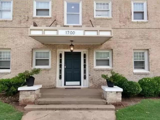 Building Photo - 1700 N Robinson Ave Rental