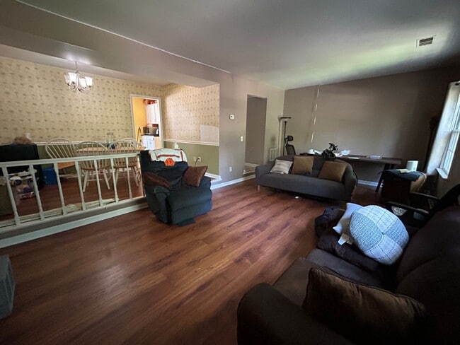 Photo - 4 Bedroom, 2.5 Bath Townhouse for Rent – $2,700/Month