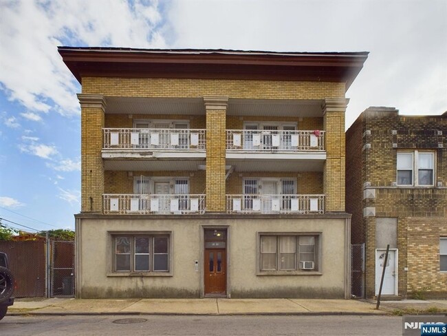 Photo - 415 Dodd St Condo Unit 9
