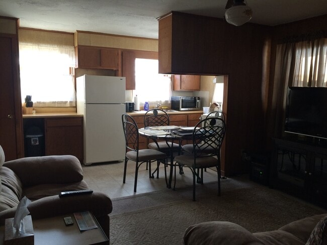 Photo - 1251 Newport Rd