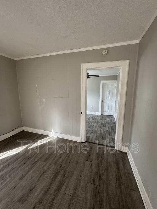 Photo - 2409 Hoitt Ave