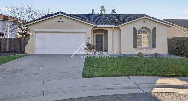 Building Photo - Elk Grove 3bd/2ba Home with 2 Car Garage