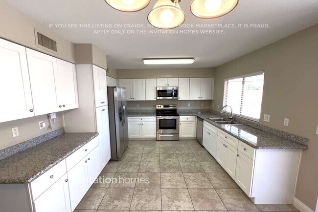 Photo - 16845 W Windermere Way