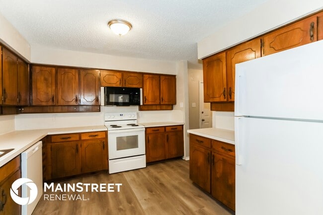 Photo - 1813 El Paso St