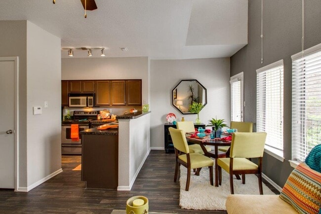 Photo - 5333 Sunfish Dr