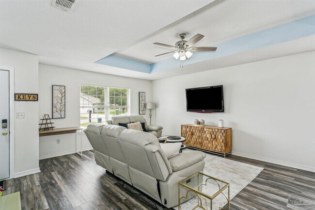 Photo - 8407 Jarmen Ln