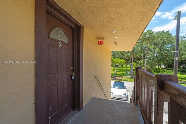 Photo - 632 SW 16th Ave