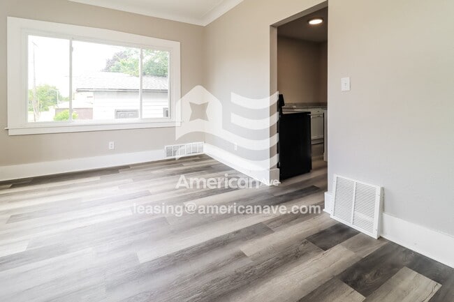 Photo - 181 Massachusetts St