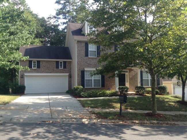 Building Photo - 7228 Handon Ln