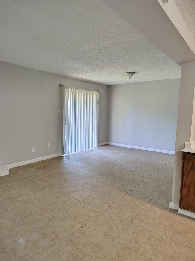 6449 Kirby Trees Dr House House Rental in Memphis, TN