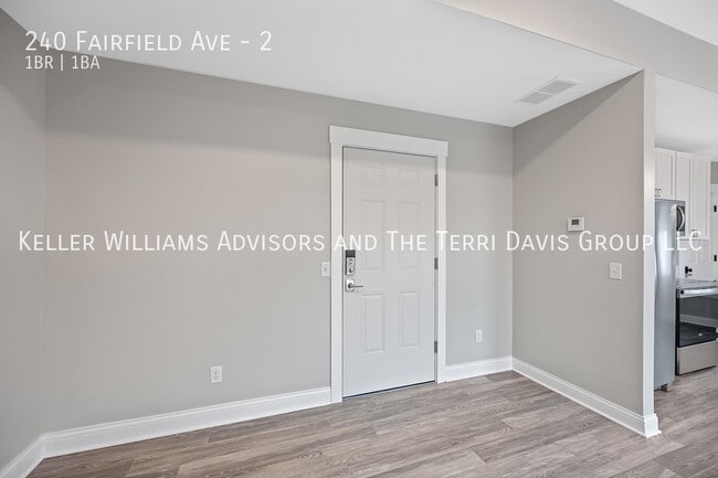 Photo - 240 Fairfield Ave Unit 2