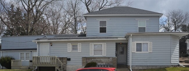 Photo - 501 Union St