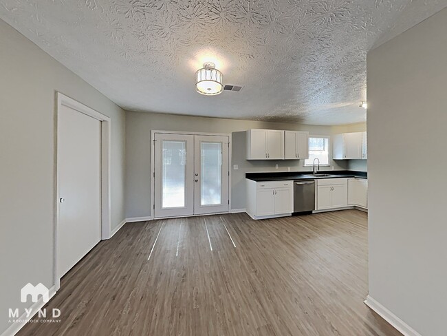 Photo - 115 Carver St