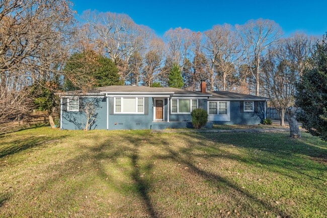 Building Photo - 2710 Tallu Rd