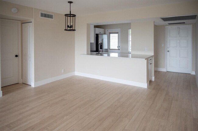 Photo - 3001 S Course Dr Unit 209