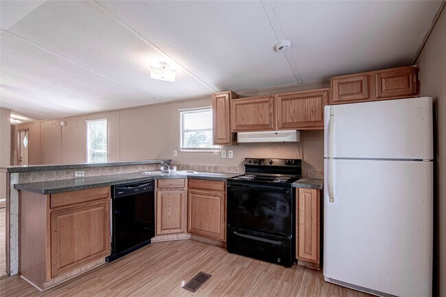 Photo - 1345 FM 405 Rd