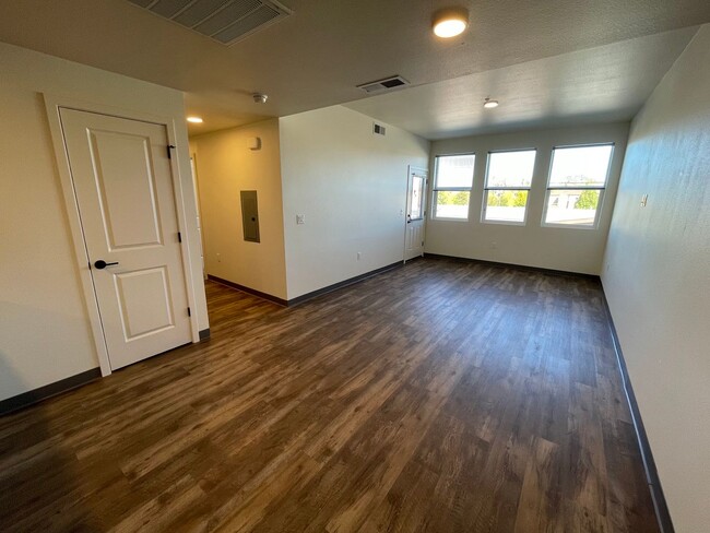 Photo - Residence 1861