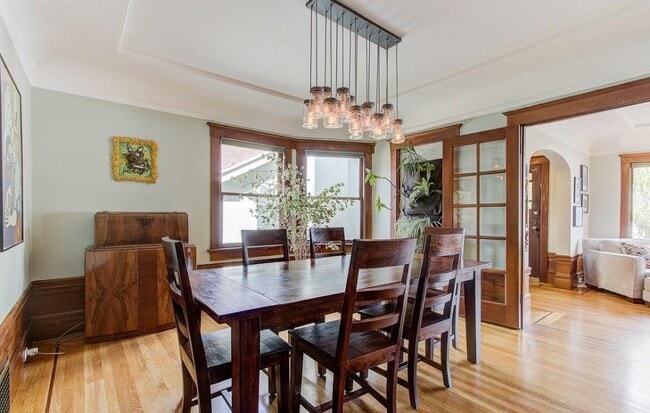 Photo - 365 Wawona St