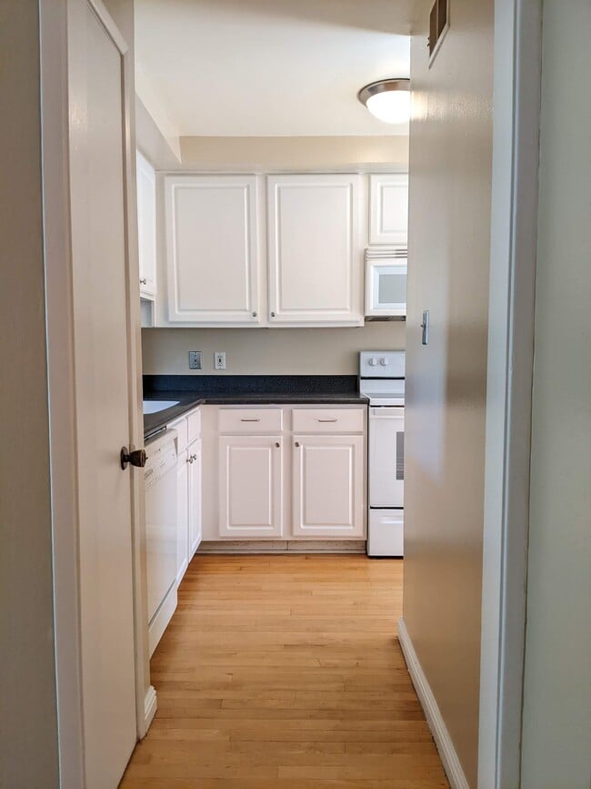 Photo - 105 Ascot Ct