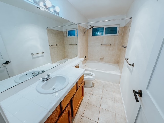 Photo - 911 N 163rd St Unidad B-25