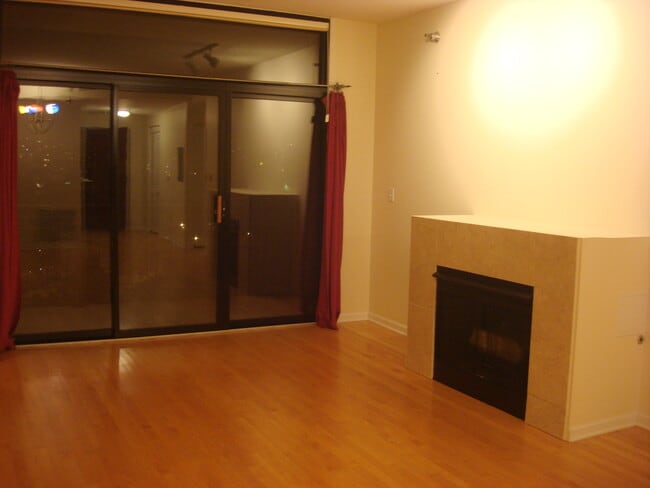Photo - 3232 N Halsted St Unit 809