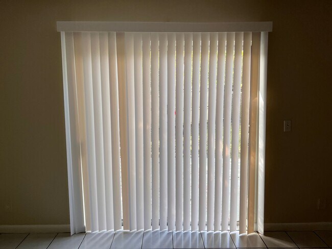 Photo - Excellent 4 Bedroom in Coral Springs