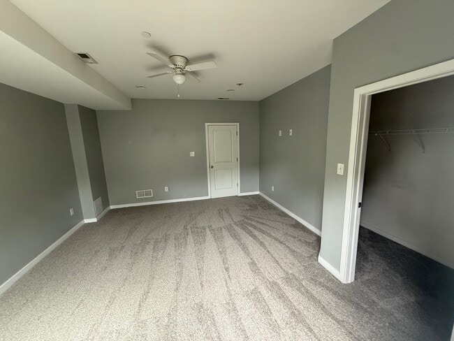 Building Photo - 3722 Sharp St Rental