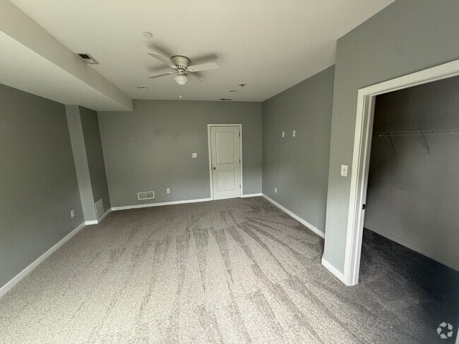 Building Photo - 3722 Sharp St Rental