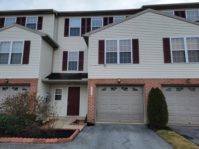 Photo - 2006 Greystone Dr