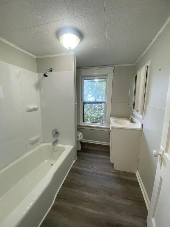 Photo - Spacious 3-Bed Single-Family Home in Quiet Kenmore Neighborhood