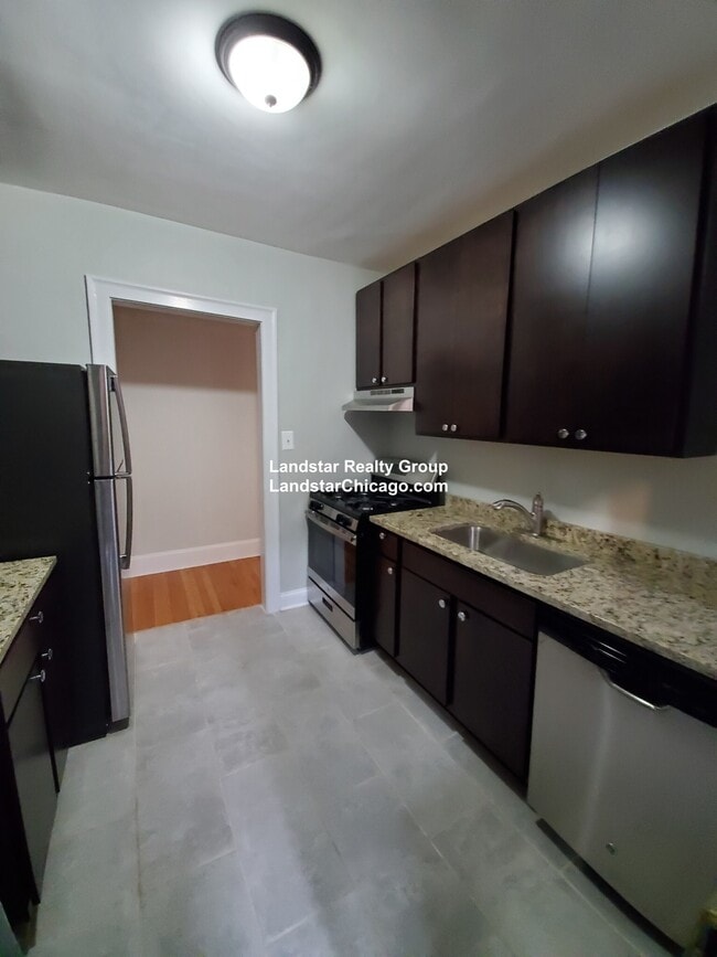 Photo - 5042 N Wolcott Ave Unit 2B