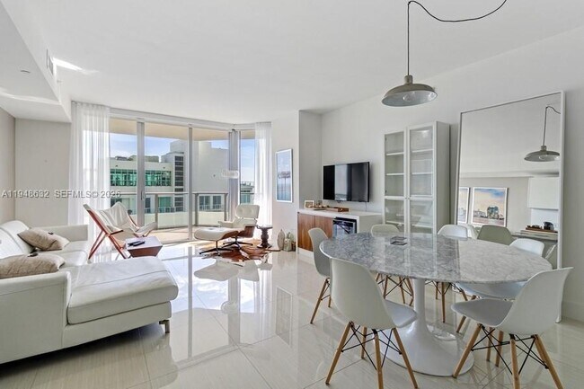 Photo - 1300 Brickell Bay Dr Unit 2803
