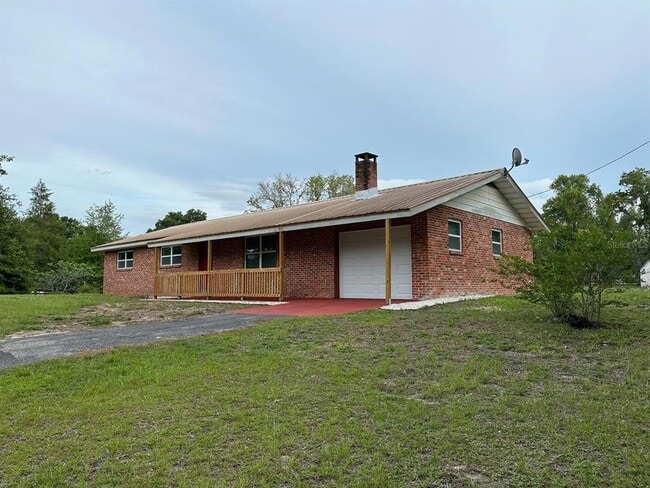 Building Photo - 5229 NE 56th St Rental