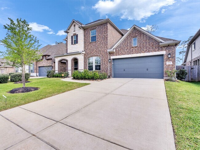 Photo - 32212 Highwood Grn Ln