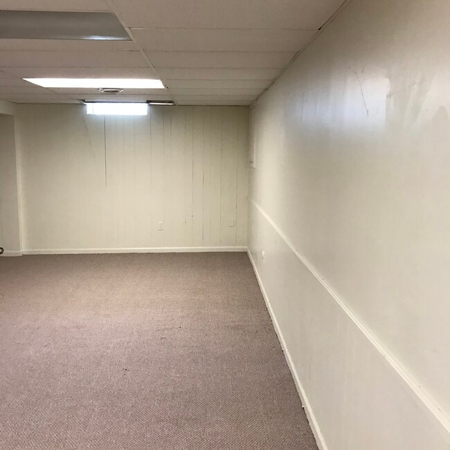 Photo - 3150 Woods Cir