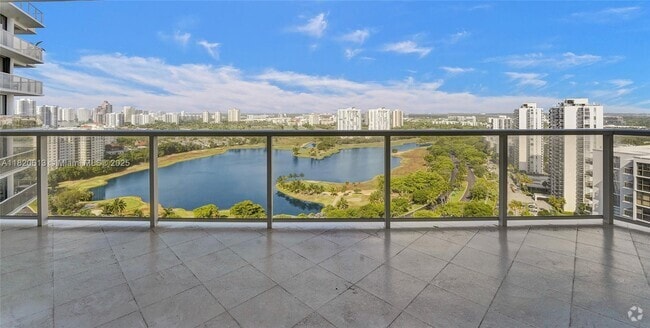 Building Photo - 20281 E Country Club Dr Unit 2303 Rental