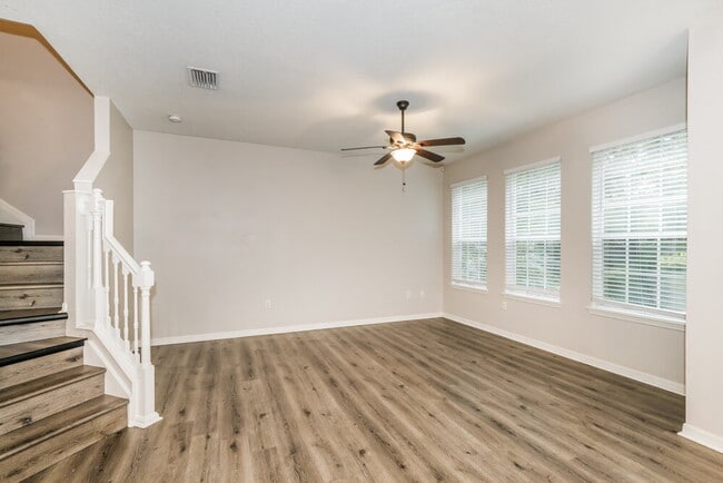 Photo - 27921 Pleasure Ride Loop