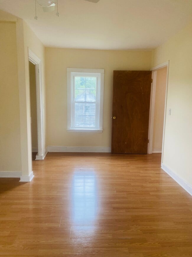 Photo - 2129 NY-206 Unidad 1