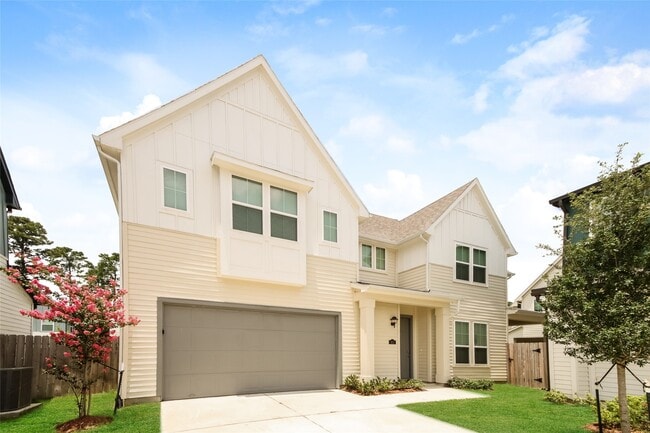 Building Photo - 9835 Willow Creek Commerce Dr Rental