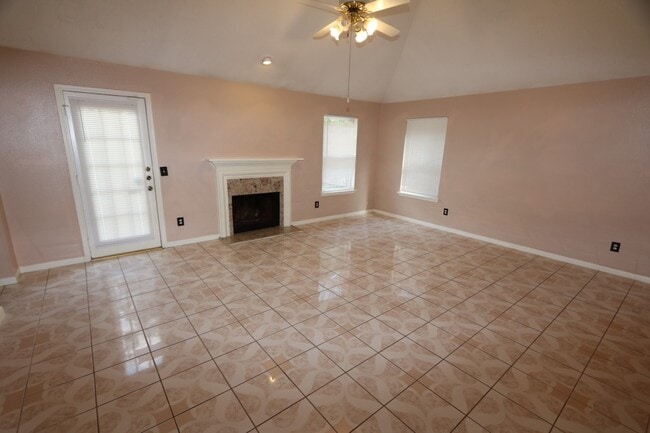 Photo - 20514 Red Sun Dr