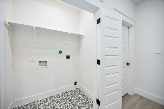 Building Photo - 4601 Newberry St