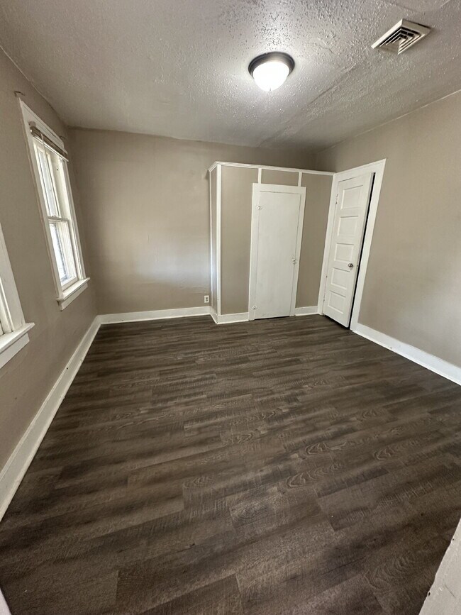 Photo - 809 Milton Ave Unit Apt. 3