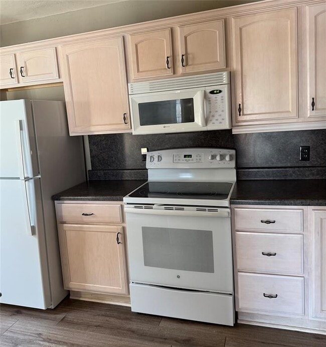 Photo - 2520 NW 62nd St