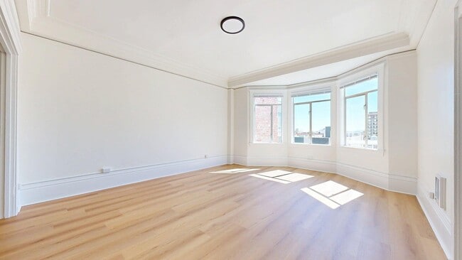 Photo - 1047 Bush St Unit 12