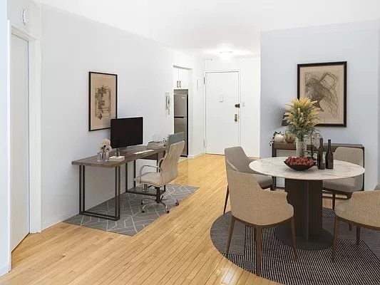 Photo - 165 Christopher St Unit 1V