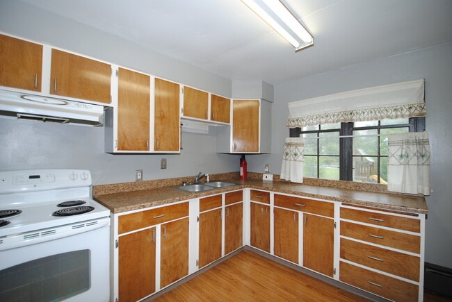 Photo - 2 Bed 1 Bath in Great Location!