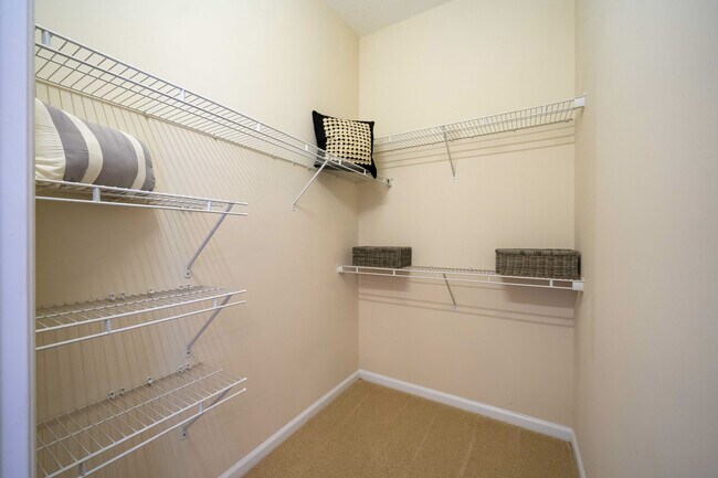 Abberly Woods Apartment Homes