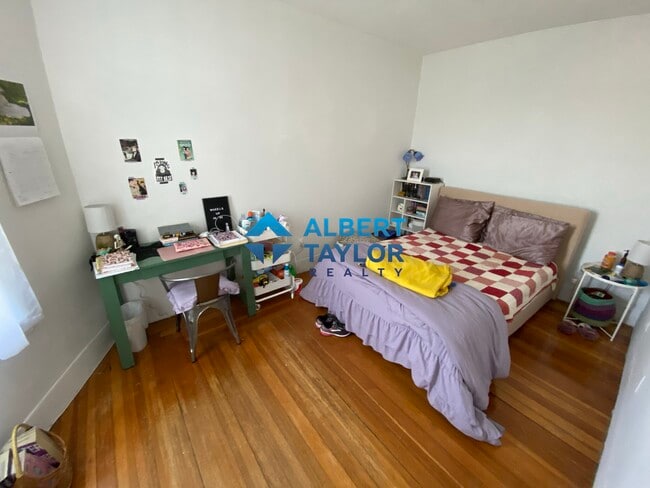 Photo - 26 Union St Unit 1