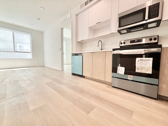 Photo - 4406 Fulton Ave Sherman Oaks, CA 91423 Unit 201