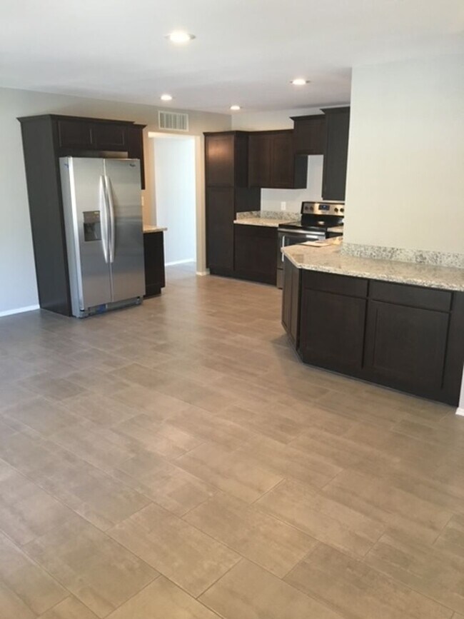 Photo - 5-Bedroom Tempe Home with Private Pool near ASU